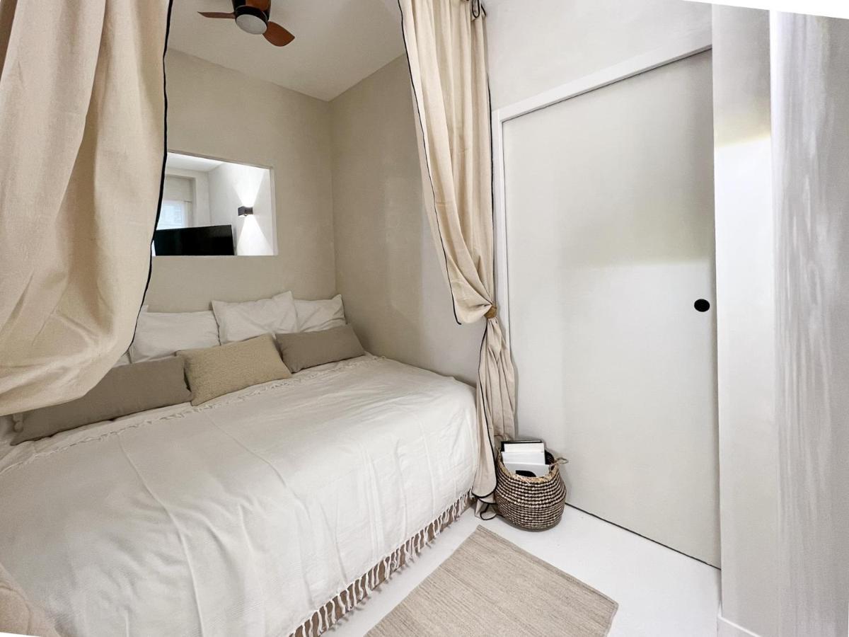 Superb Apartment Palais Royal Louvre Museum Free Netflix Paris Luaran gambar