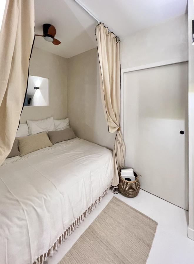 Superb Apartment Palais Royal Louvre Museum Free Netflix Paris Luaran gambar